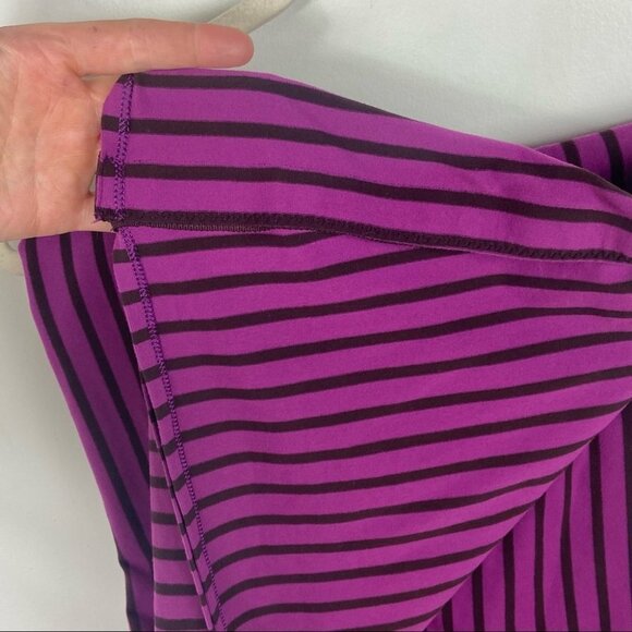 Lululemon Vinyasa Scarf Purple Stripe Bordeaux Snaps Cozy Yoga Winter Infinity - Picture 8 of 15